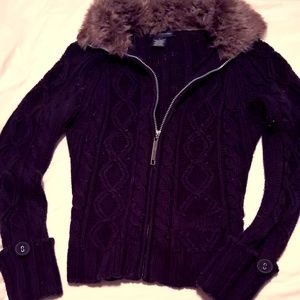 Fur-collared cable zip cardigan